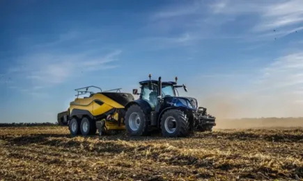 Нов модел в гамата на New Holland T7 дълга база осигурява изключителна производителност