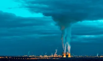 Емисиите парникови газове спаднаха до най-ниското си равнище през последните три десетилетия