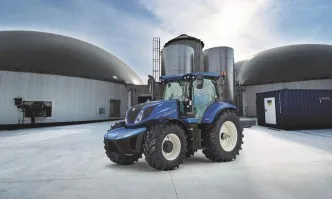 Първият метанов трактор в света