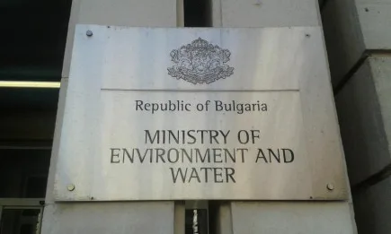 България ще бъде изправена пред Съда на Европейския съюз заради бавните темпове на закриване и рекултивация на старите общински депа