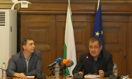 Министър Бозуков: Дейността на Напоителни системи ЕАД е блокирана, защото тези, които до вчера са управлявали дружеството, днес саботират дейността му