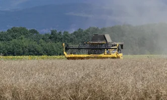 Комбайнът NEW HOLLAND СХ 8.90 - технически шедьовър за ненадмината ефективност