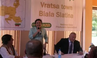 Министър Танева: Координационна група в МЗХГ ще комуникира с бранша процеса по договаряне на новата ОСП