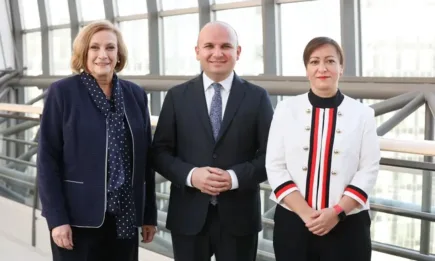 Силна подкрепа в общата българска позиция за защита на розовото масло