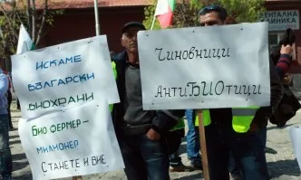 10 асоциации на производители искат оставката на Румен Порожанов