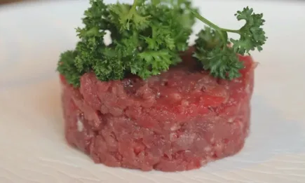 Какво означава италианската забрана на изкуствено произведени храни?