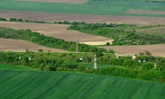 Нужно е широко обсъждане на Закона за земята