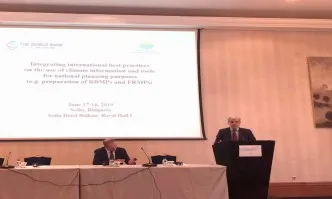 Министър Димов откри форум за добри практики при използване на климатичните данни