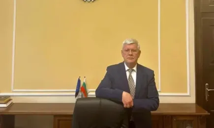 Министър Вътев ще се срещне с производители и преработватели на слънчоглед