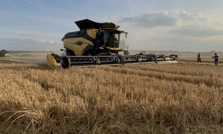 Трактори и комбайни New Holland – за следващото поколение фермерство