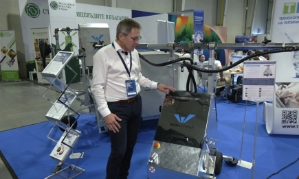 Техноинокс инженеринг представи роботи за ферми на Smart Poultry & Pig World 2025