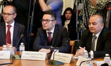 Министър Абровски: Адекватните цени и защитата от нелоялни практики са ключът към повече българска продукция