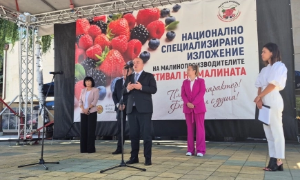 Министър Пламен Абровски: Малините и черешите са единствените български плодове с положителен износ