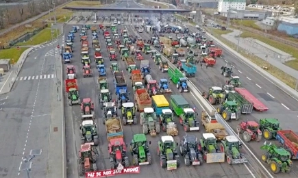 Френските фермери излизат на национален протест срещу Меркосур и новите мита