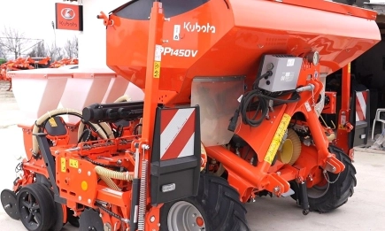 Прецизна сеитба при трудни условия с PP1451V на Kubota