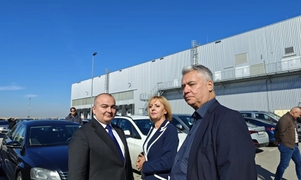 Държавата започна масови проверки в централните складове на големите търговски вериги