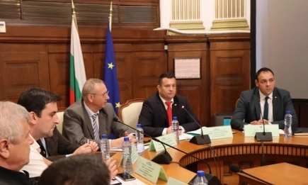 МЗХ изготвя План за възстановяване на опожарените през 2024 г. горски територии