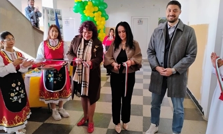 ПГСС Царица Йоанна в Пазарджик откри модерно STEM пространство за над 360 000 лв.