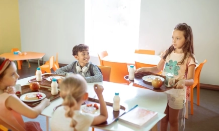 УЧИЛИЩНО МЛЯКО: ЕС отпуска 221 млн. евро за новата учебна година