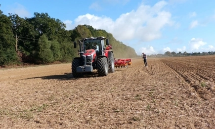 Нова ера за Massey Ferguson с премиерата на тракторите 7S Mark II