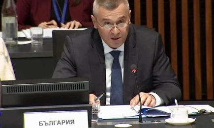 Министър Тахов апелира за спешни мерки за подпомагане на засегнатите от сушата фермери