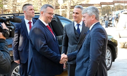 Премиерът Гюров и министър Христанов дадоха старт на Седмица на гората в Юндола