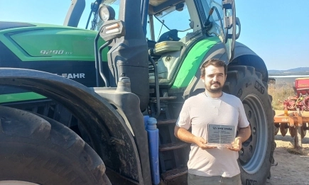 Ири Трейд и Deutz-Fahr – 15 години доверие в стопанството на Александър Сотиров