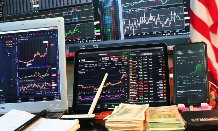 Основните контракти днес се движат разнопосочно
