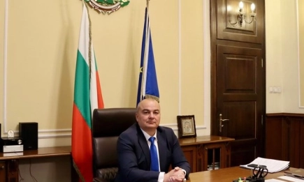 Министър Абровски: Държавата безпрекословно ще защитава фермерите от натиск на търговските вериги